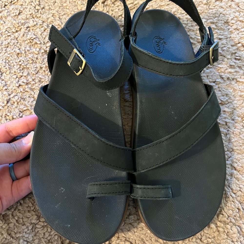 chaco tulip sandals